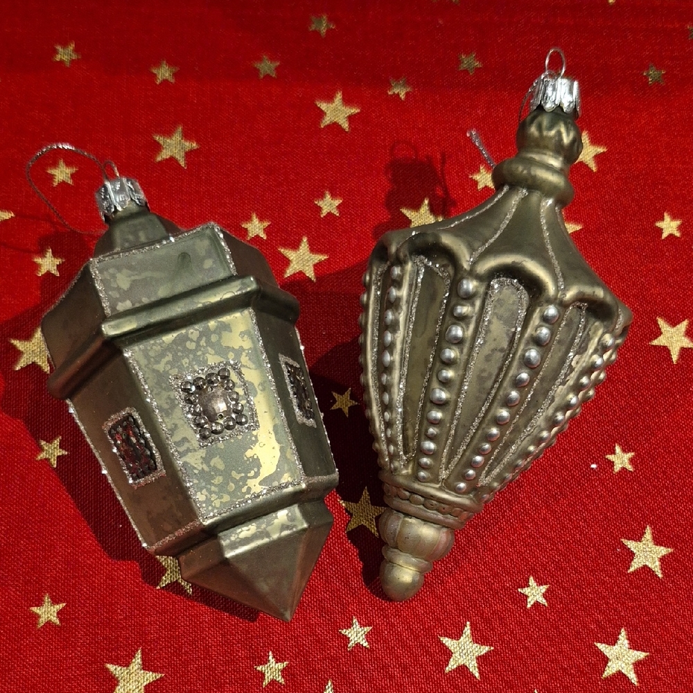 VINTAGE CHRISTMAS ORNAMENTS, 2, 5.5" Long, Green & Silver.